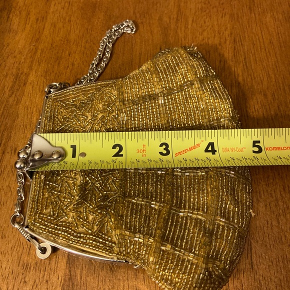 NWOT Bijoux Terner Gold Beaded Clutch Party Bag - Picture 8 of 8